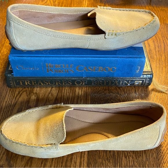 Born Suede Driving Moccasins - Picture 3 of 14